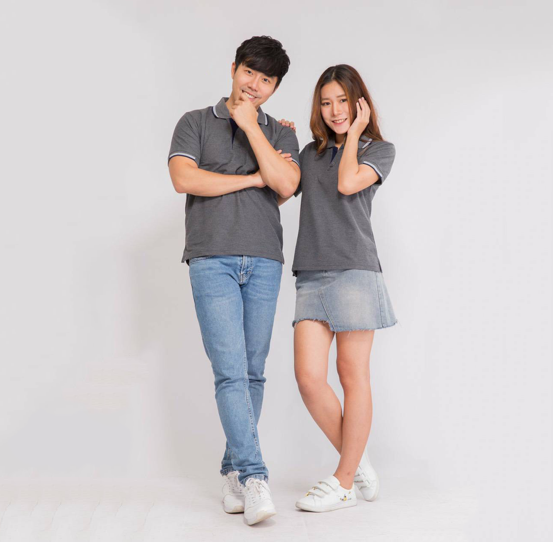 เสื้อโปโล สีเทาเข้มขลิบกรมท่า
