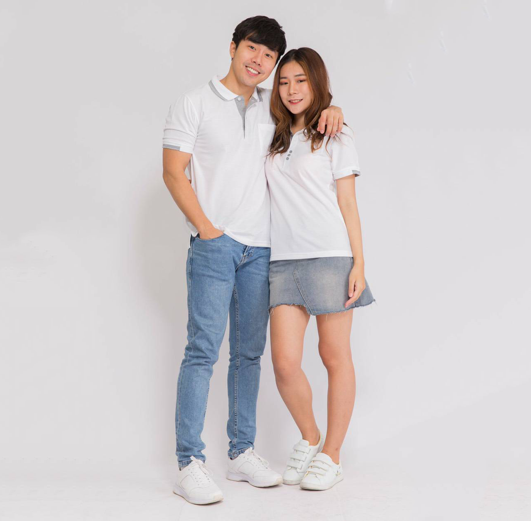 เสื้อโปโล สีขาวขลิบเทา