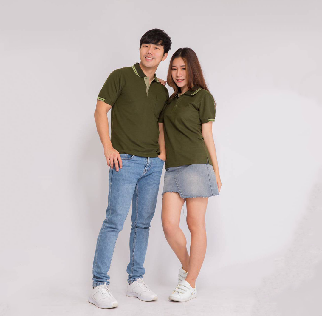 เสื้อโปโล สีเขียวทหาร