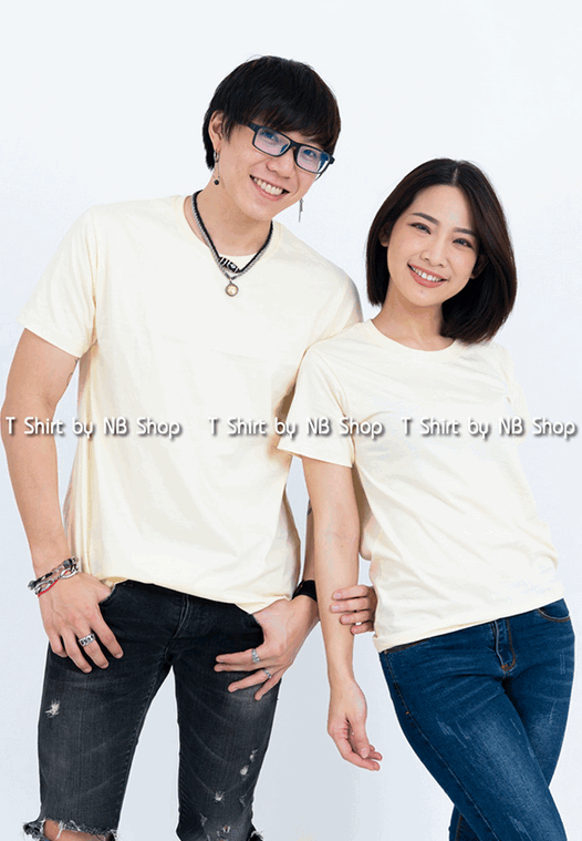 เสื้อยืด คอกลม แขนสั้น สีครีม
